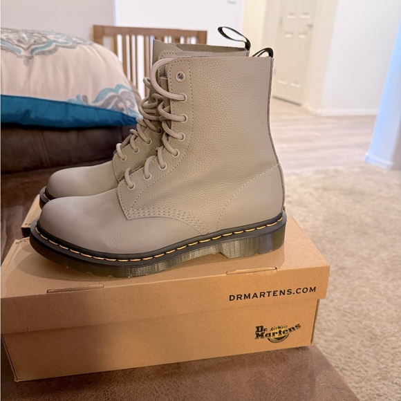 Dr. Martens Shoes - Dr Martens 1460 Pascal Grey New Boots